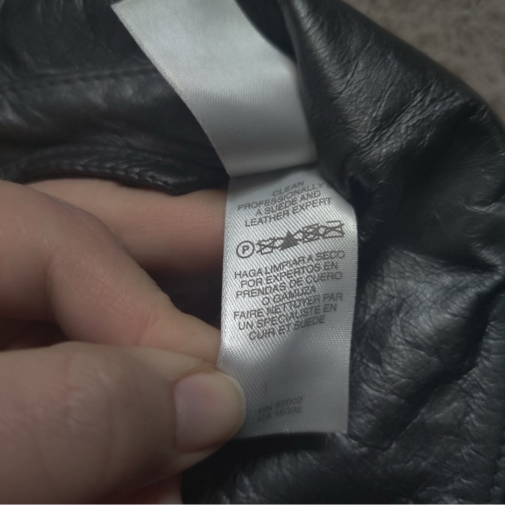 Liz Claiborne Black Leather Jacket Silver Tone Turn-lock closure Pink dot lining - Picture 4 of 6